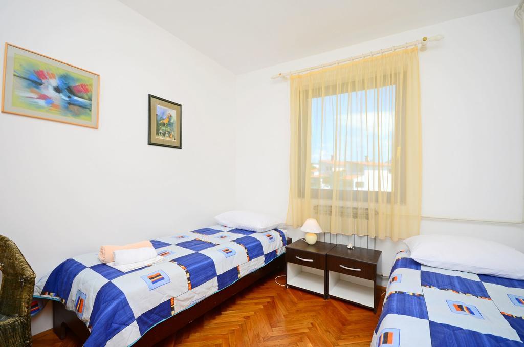 Apartments Dragica Štinjan Екстериор снимка